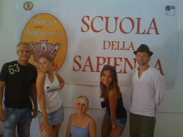 Borgo della Sapienza, Scuola della Sapienza: le prime estati